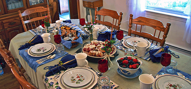 Holiday & Hearth Holiday and Hearth Lisa Novelline Lisa Anne Novelline author writer The Dance of Spring craft blog creative blog creativity vintage roses blog festival celebration seasons nature blog summer august lammas lughnasadh tablescape table decor berry berries cottage charming rustic burlap brunch